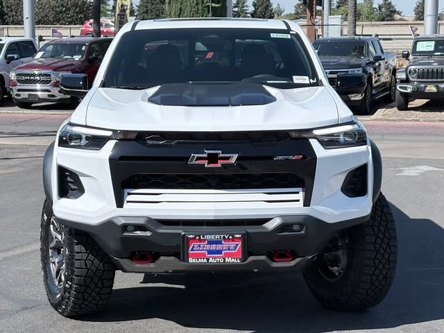 New 2026 Chevrolet Colorado ZR2 w/ Technology Package AWD/4WD image 2