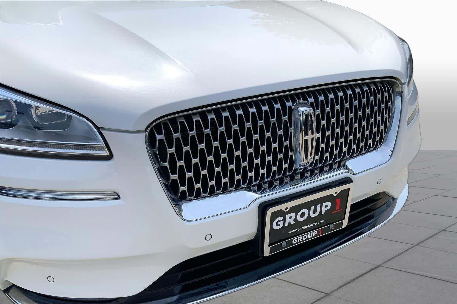 Used 2022 Lincoln Corsair Reserve w/ Equipment Group 201A AWD/4WD image 30