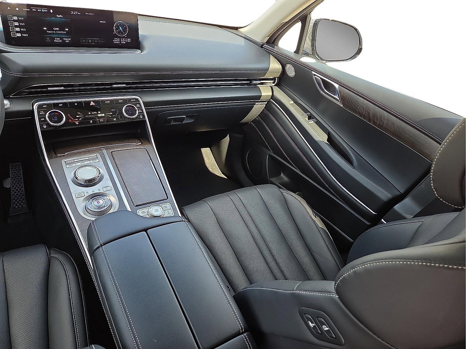 Used 2024 Genesis GV80 2.5T image 12