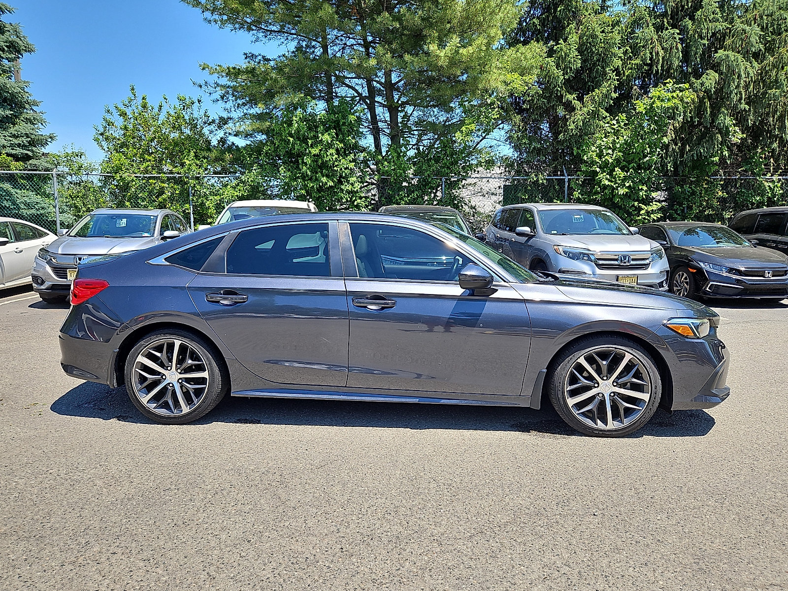 Used 2022 Honda Civic Touring image 8