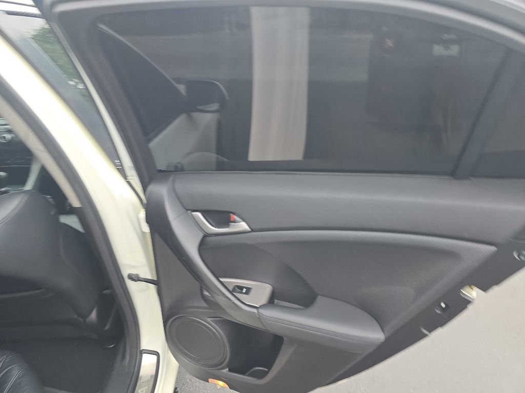 Used 2010 Acura TSX image 16