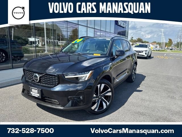 Certified 2024 Volvo XC40 B5 Plus w/ Protection Package Premier AWD/4WD image 1