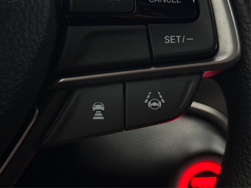 Used 2020 Honda Accord Hybrid image 22