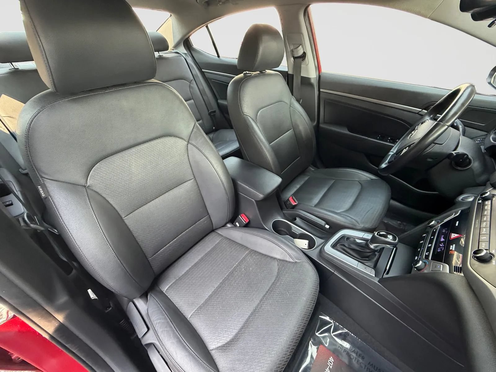 Used 2017 Hyundai Elantra Limited FWD image 21