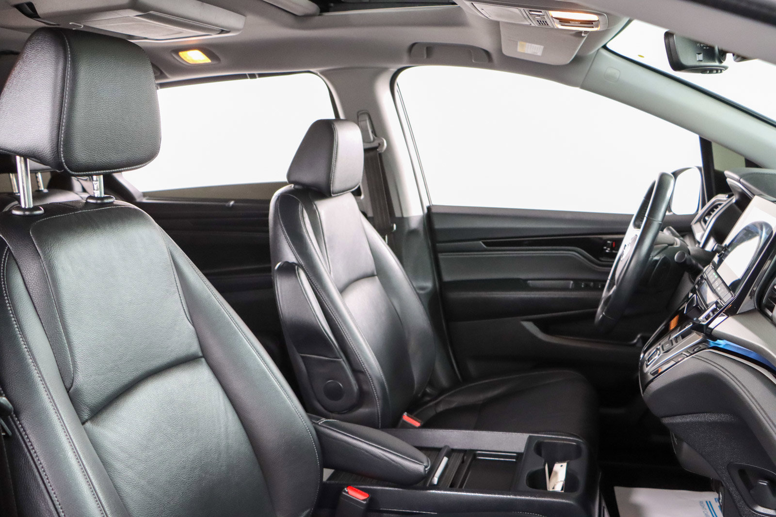 Used 2023 Honda Odyssey Touring image 29