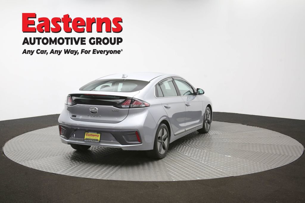 Used 2022 Hyundai Ioniq SEL FWD image 39