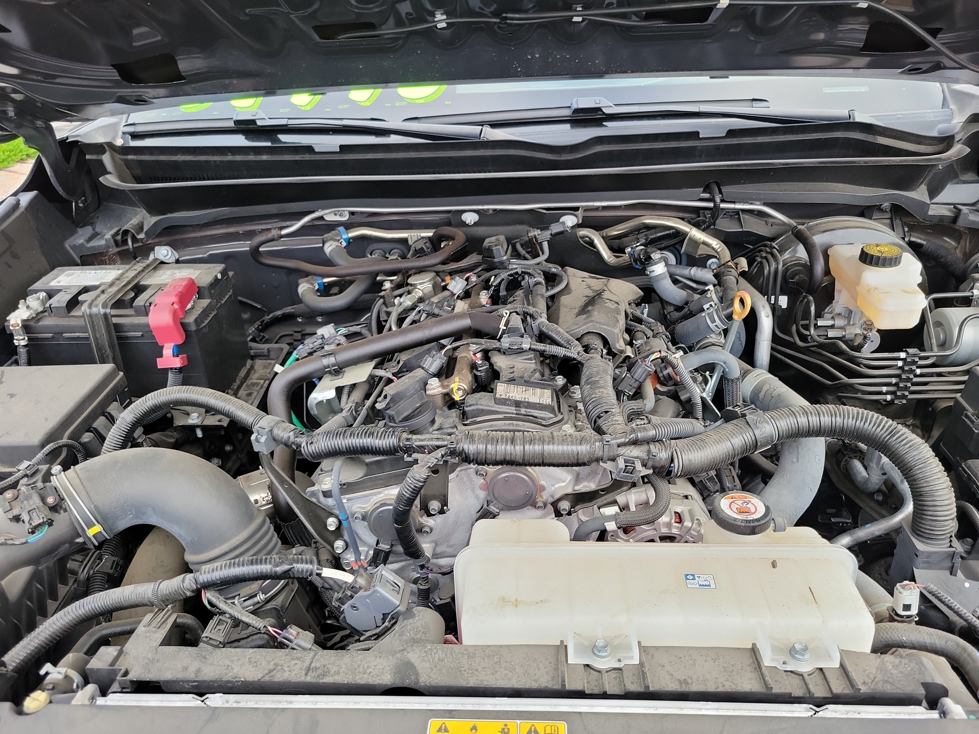 Used 2024 Toyota Tacoma SR5 AWD/4WD image 24