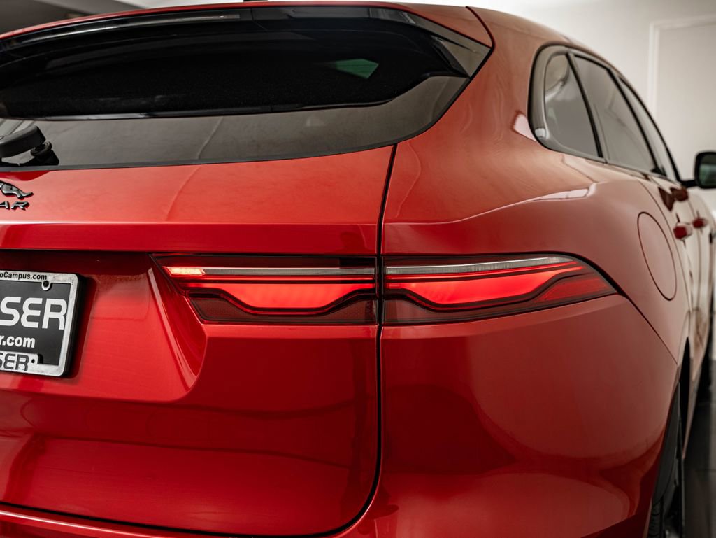 Certified 2024 Jaguar F-PACE R-Dynamic S AWD/4WD image 14