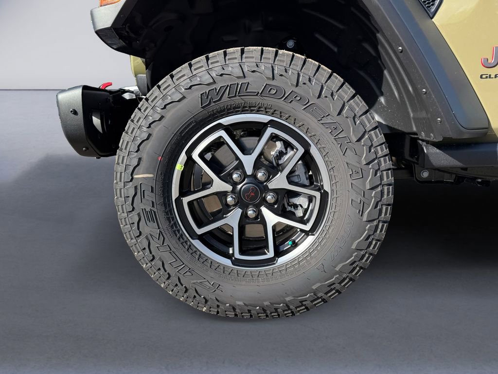 New 2025 Jeep Gladiator Rubicon image 11