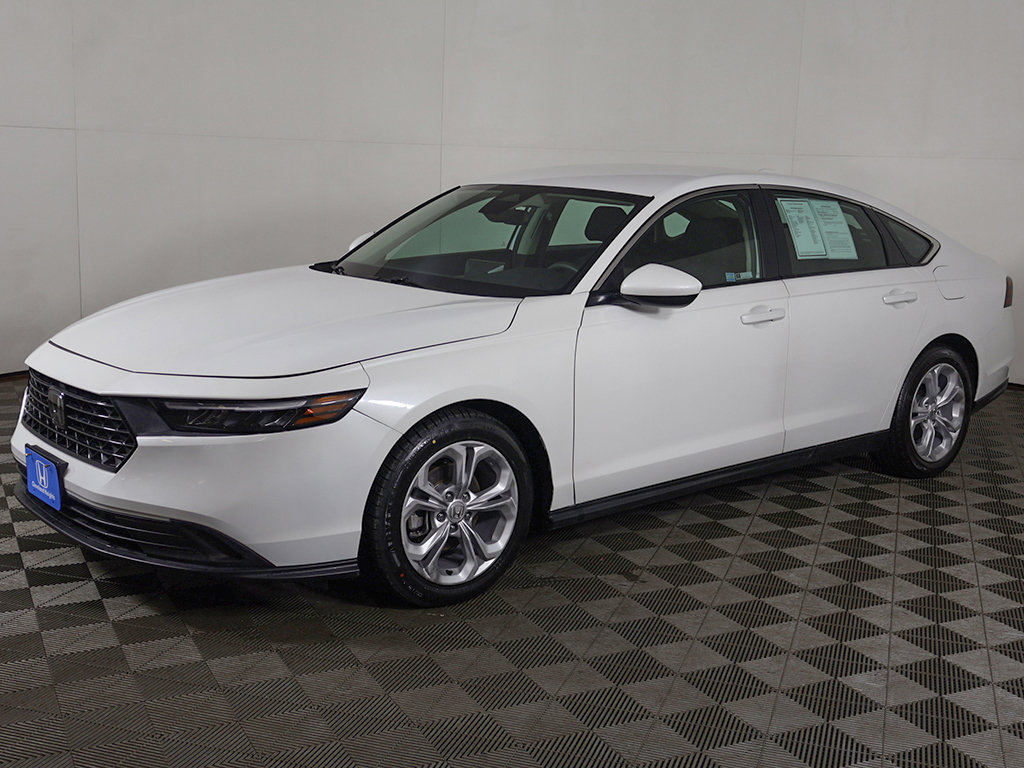 Used 2025 Honda Accord LX image 5