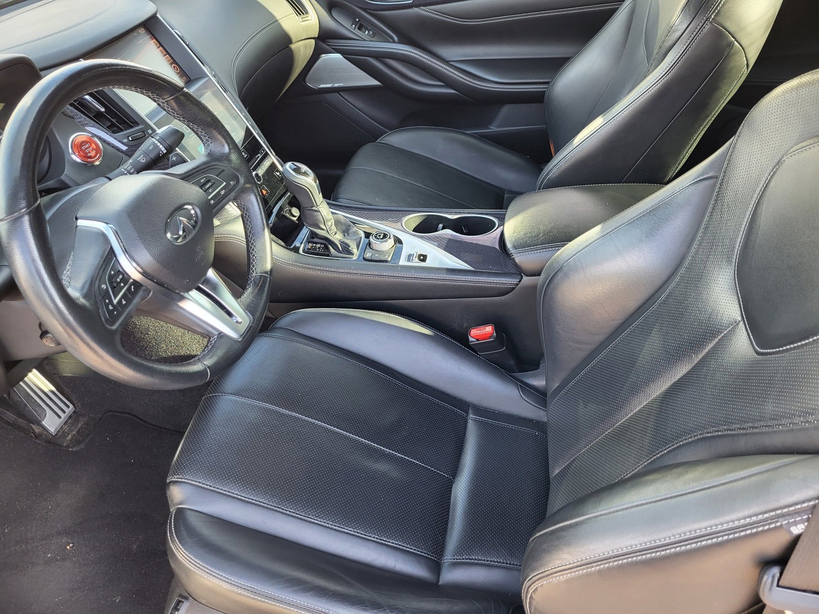 Used 2018 INFINITI Q60 Red Sport 400 w/ Sensory Package 3.0T Sport image 16