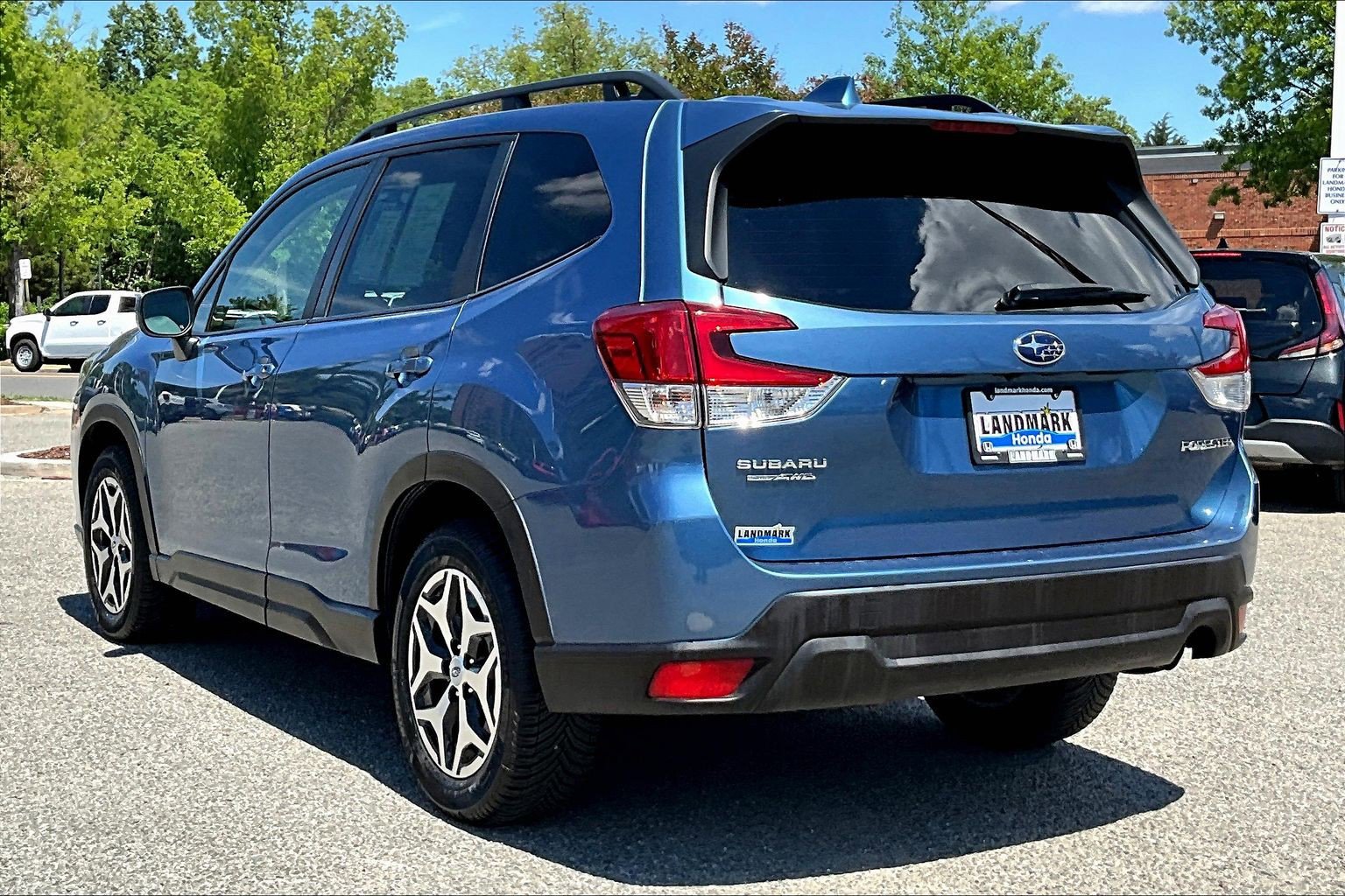 Used 2022 Subaru Forester Premium AWD/4WD image 12