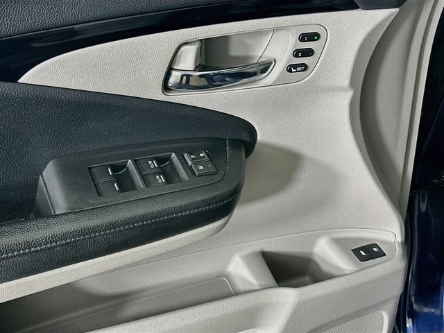 Used 2017 Honda Pilot Elite image 25