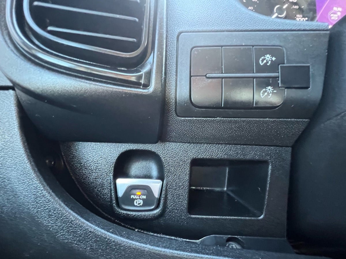 Used 2023 RAM ProMaster 3500 FWD image 31