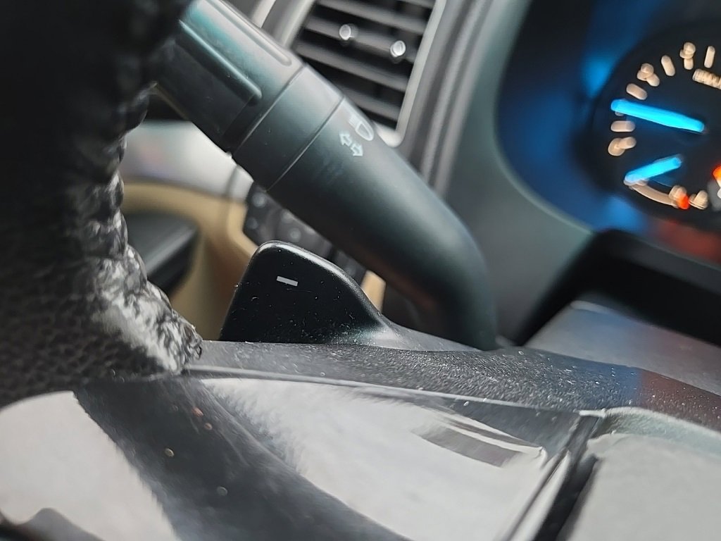 Used 2017 Ford Explorer XLT image 44