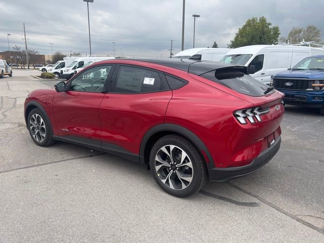 New 2024 Ford Mustang Mach-E Select image 3