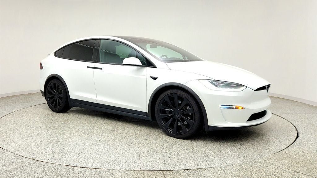 Used 2022 Tesla Model X AWD/4WD image 3
