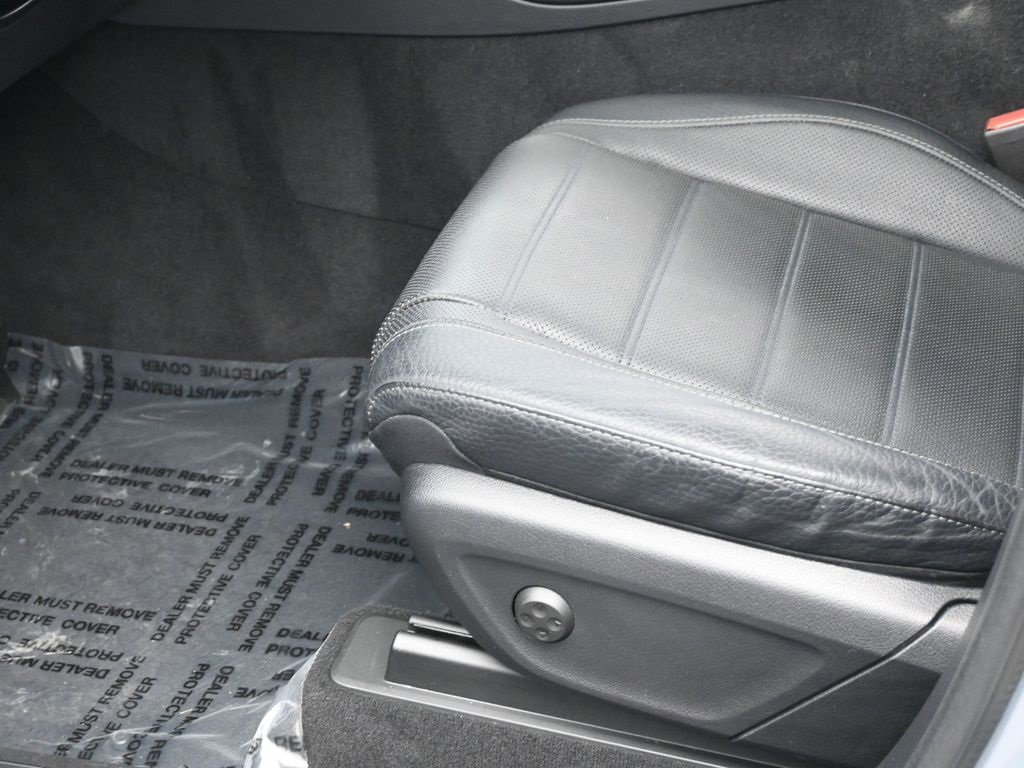 Used 2022 Mercedes-Benz GLS 450 4MATIC image 17