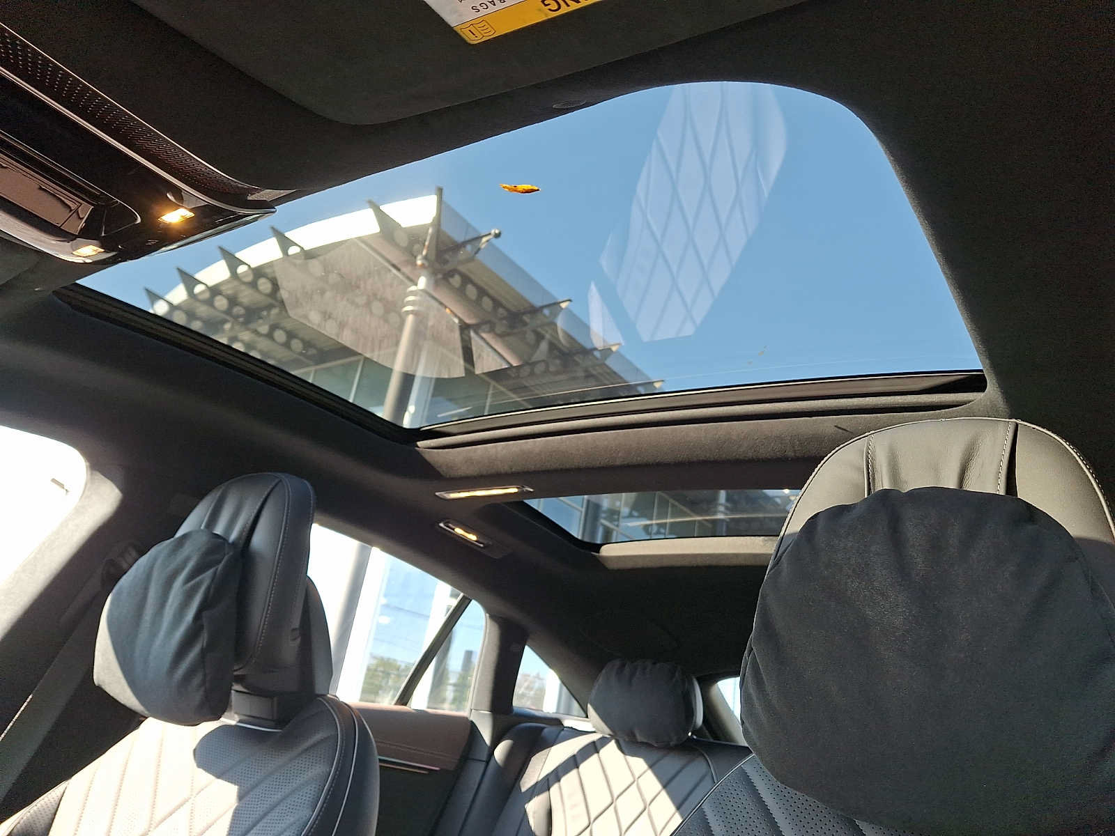 Certified 2023 Mercedes-Benz EQS 580 4MATIC Sedan image 11
