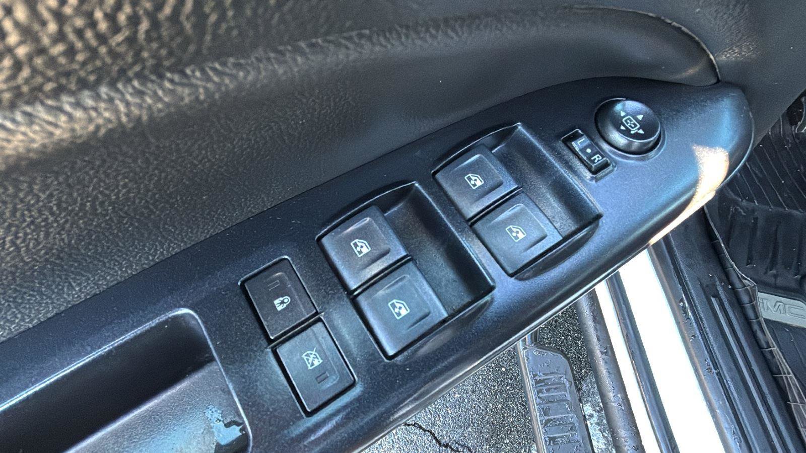 Used 2019 GMC Canyon All Terrain w/ All Terrain X Package image 23