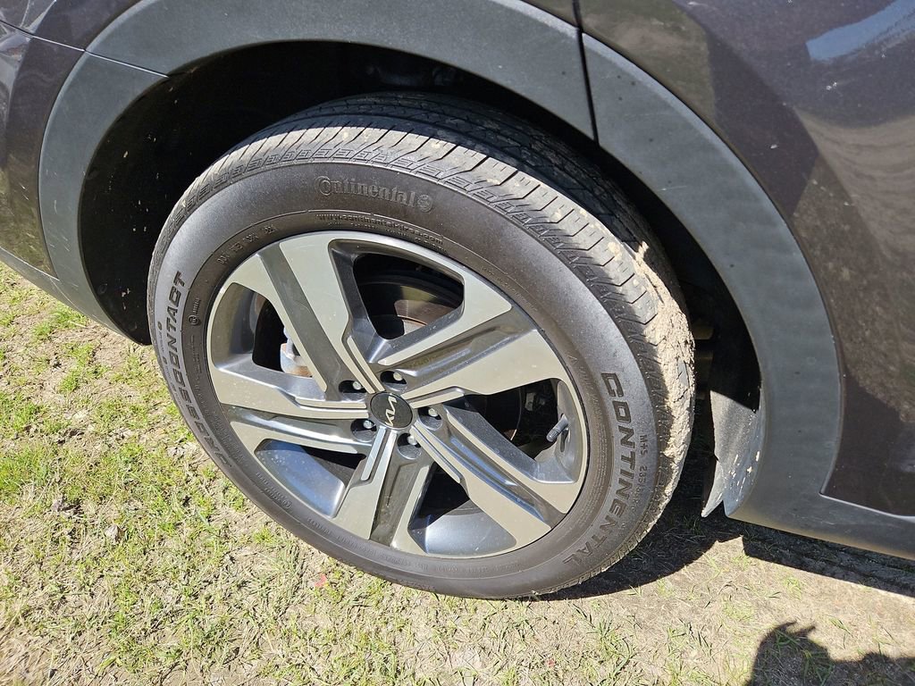 Used 2022 Kia Sorento SX image 9