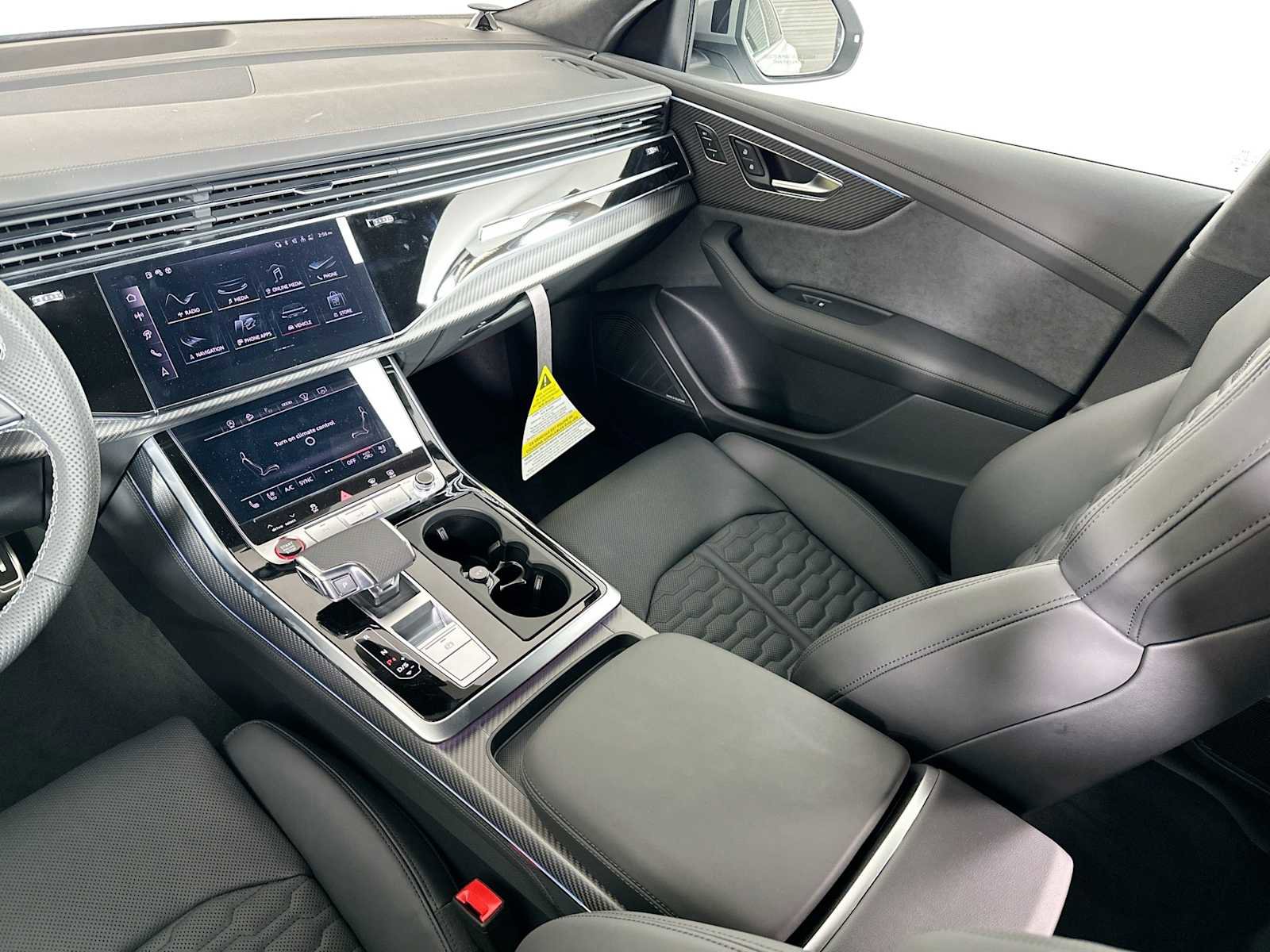 New 2025 Audi RS Q8 performance image 22