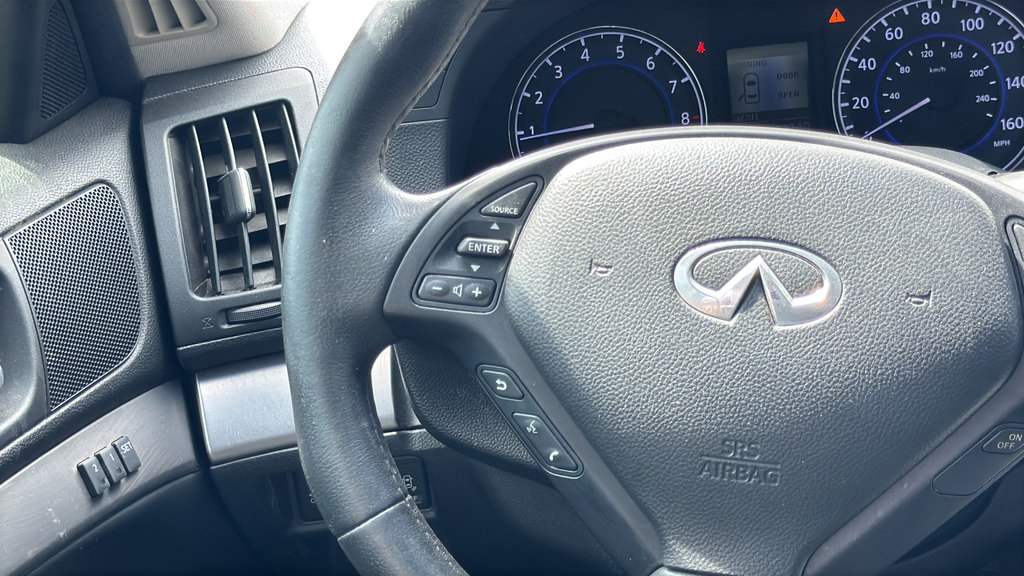 Used 2012 INFINITI G37 Journey w/ Premium Pkg RWD image 27