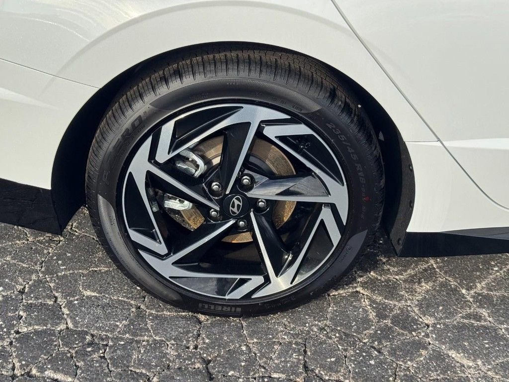 New 2026 Hyundai Sonata SEL FWD image 4