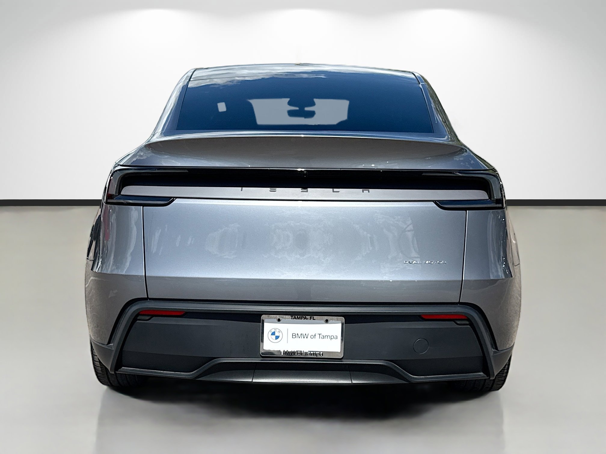 Used 2026 Tesla Model Y AWD image 4