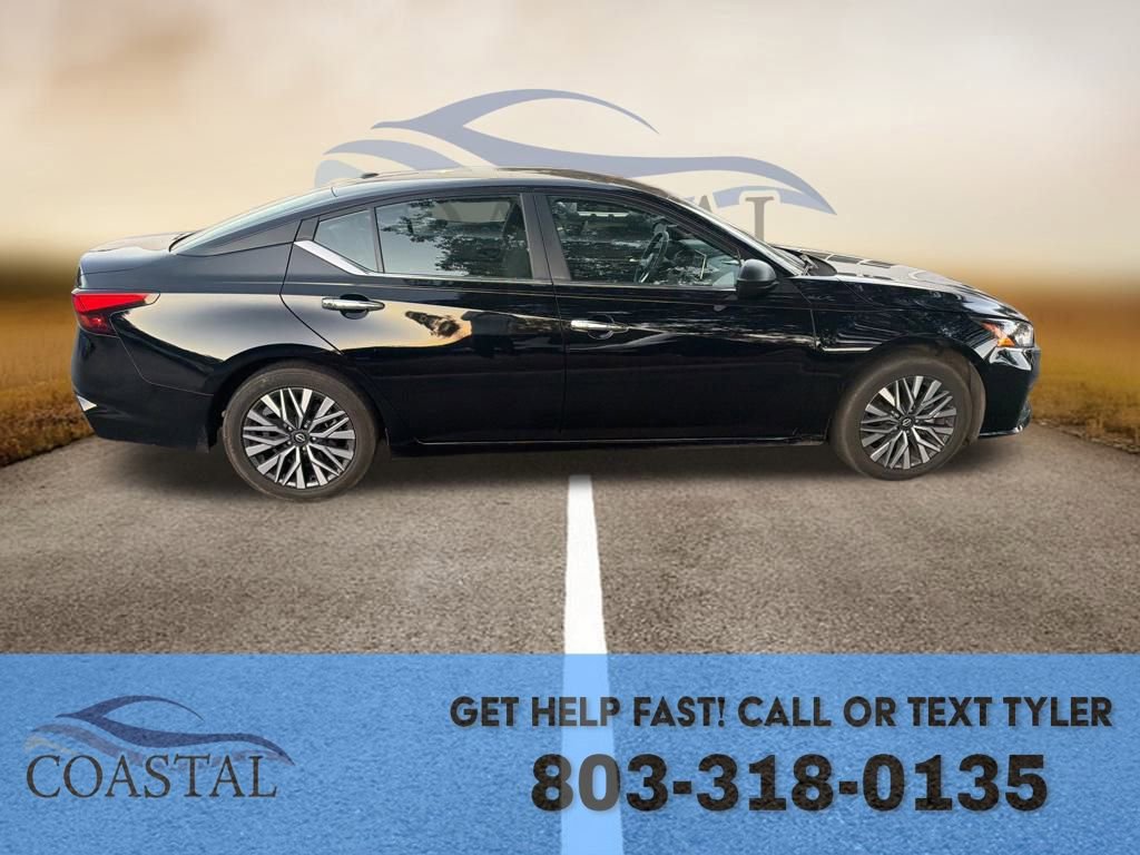 Used 2024 Nissan Altima 2.5 SV image 8