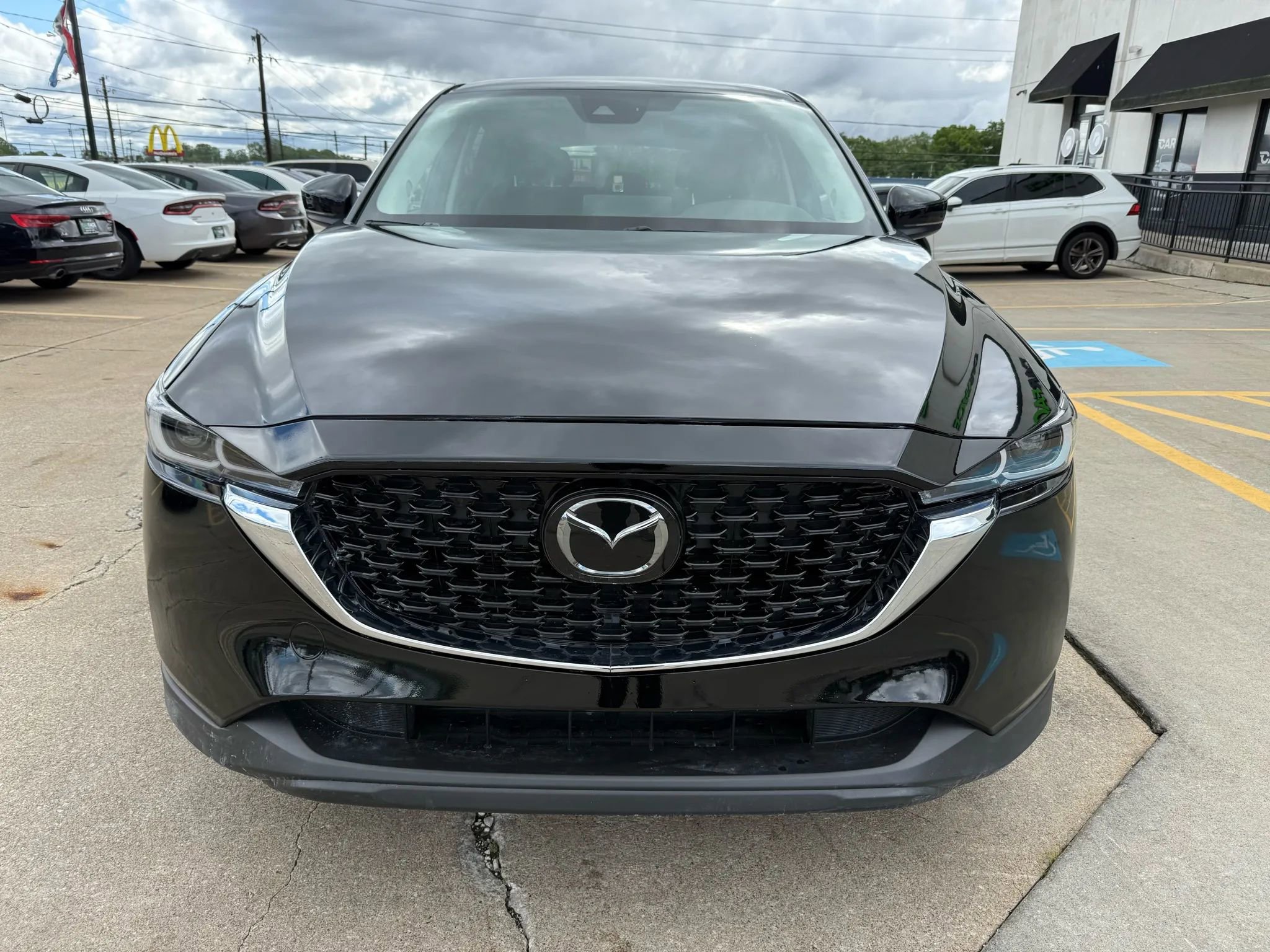 Used 2022 MAZDA CX-5 AWD 2.5 S w/ Premium Package image 2