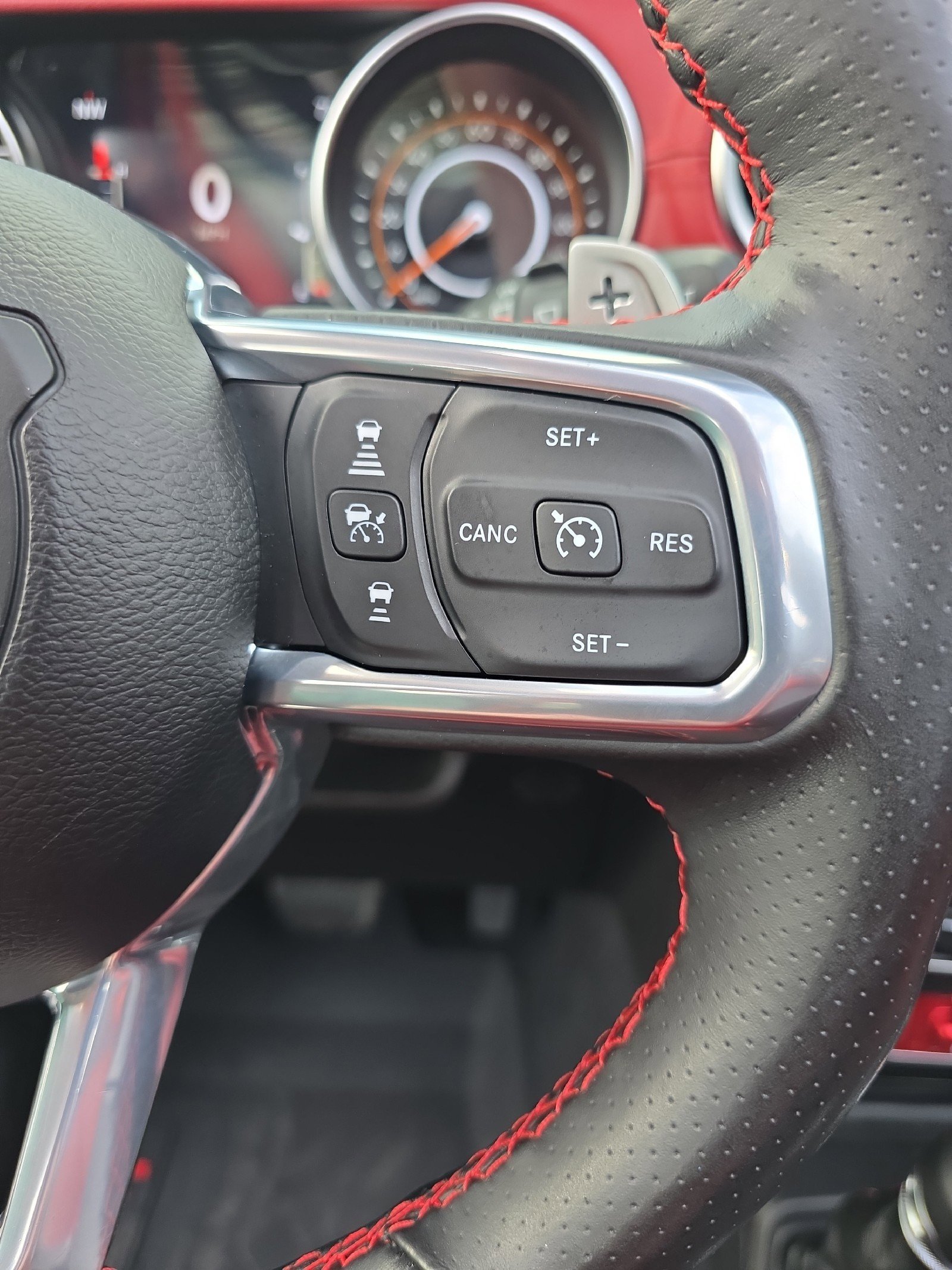Used 2023 Jeep Wrangler Unlimited Rubicon 392 AWD/4WD image 35