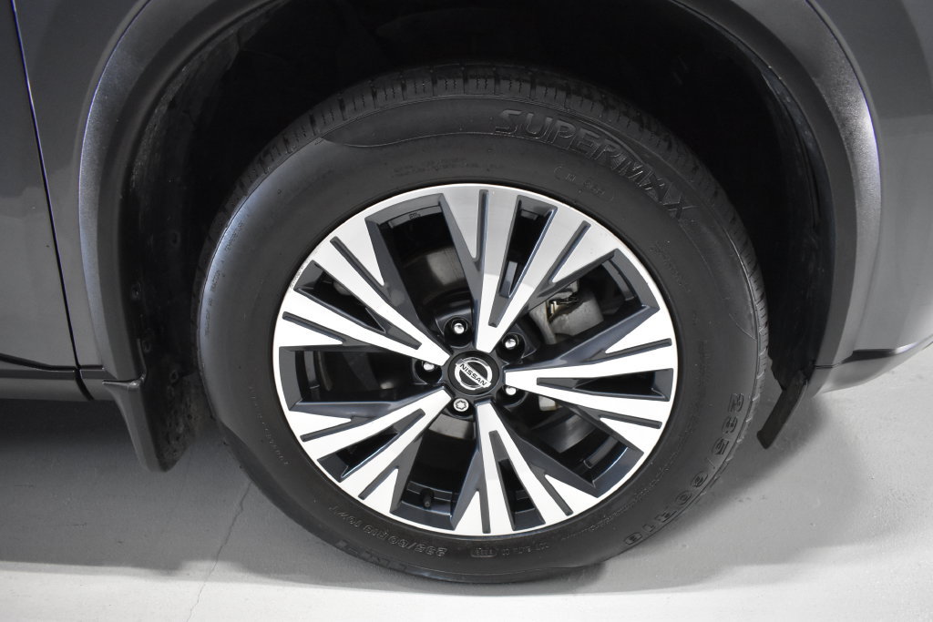 Used 2021 Nissan Rogue SV w/ Premium Package AWD/4WD image 10