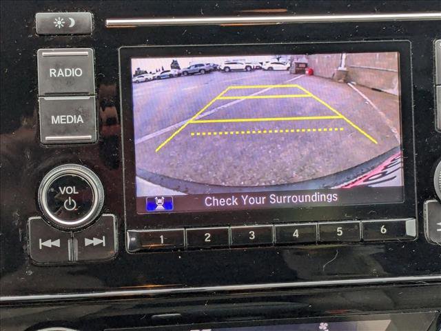 Used 2017 Honda CR-V LX image 13