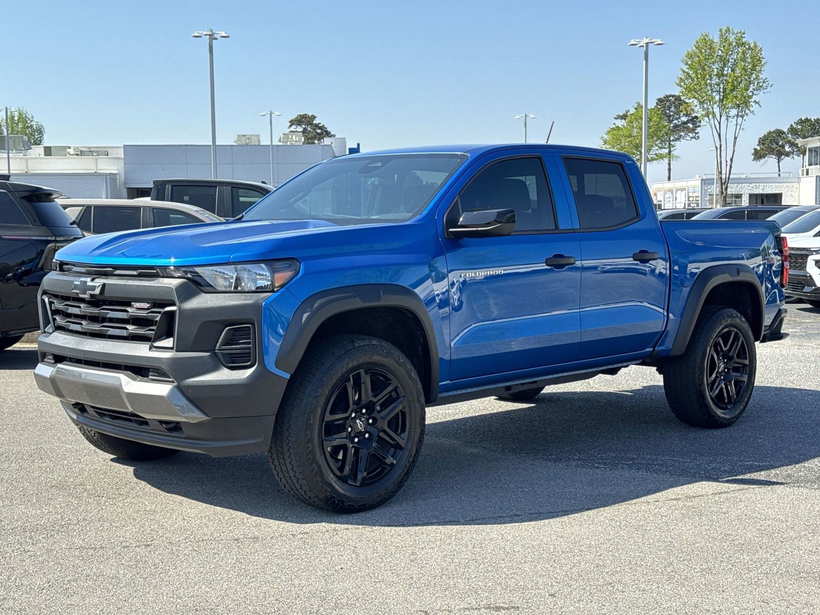 Used 2024 Chevrolet Colorado Trail Boss w/ Advanced Trailering Package image 5