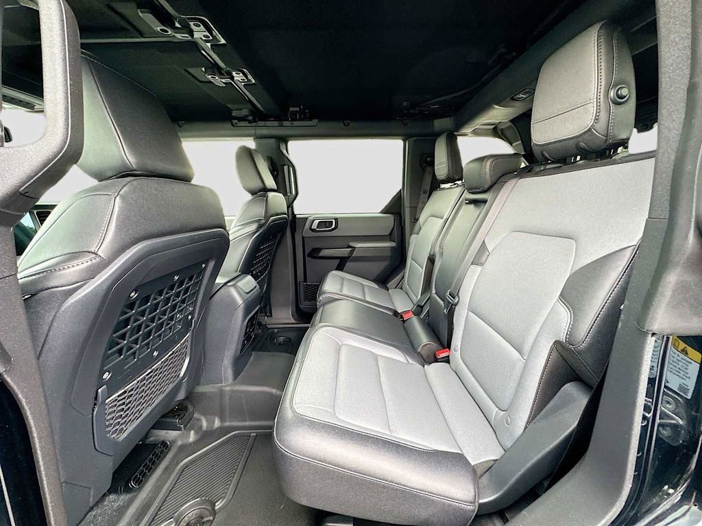 Used 2024 Ford Bronco Everglades AWD/4WD image 13
