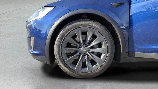 Used 2019 Tesla Model X 75D image 14