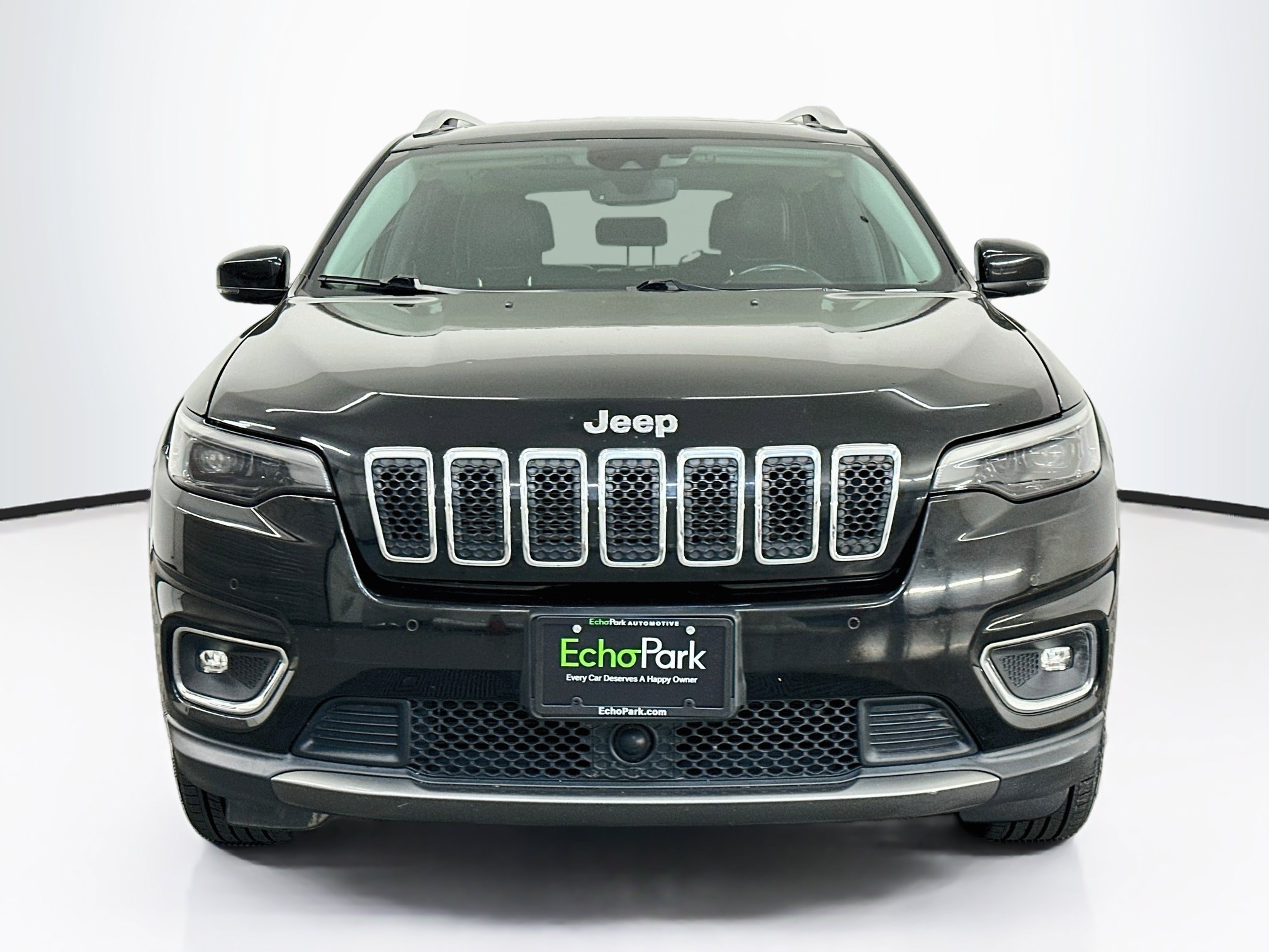 Used 2019 Jeep Cherokee Limited w/ Technology Group AWD/4WD image 2
