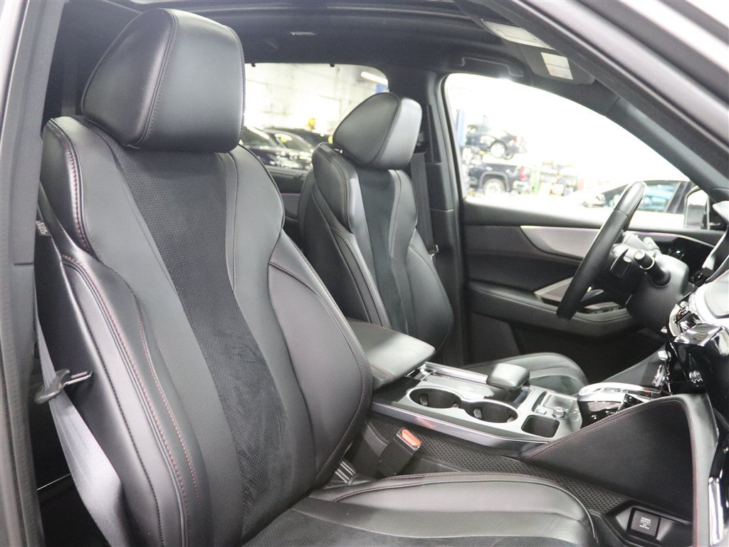 Used 2022 Acura MDX Type S AWD/4WD image 32
