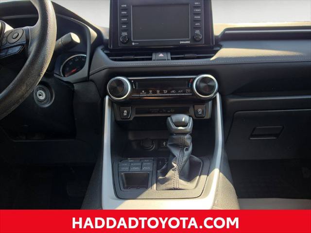 Certified 2021 Toyota RAV4 LE w/ Carpet Mat Package (TMS) AWD/4WD image 13