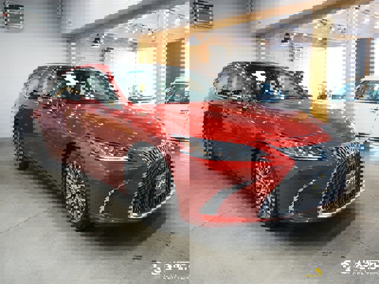 Used 2019 Lexus ES 350 image 3