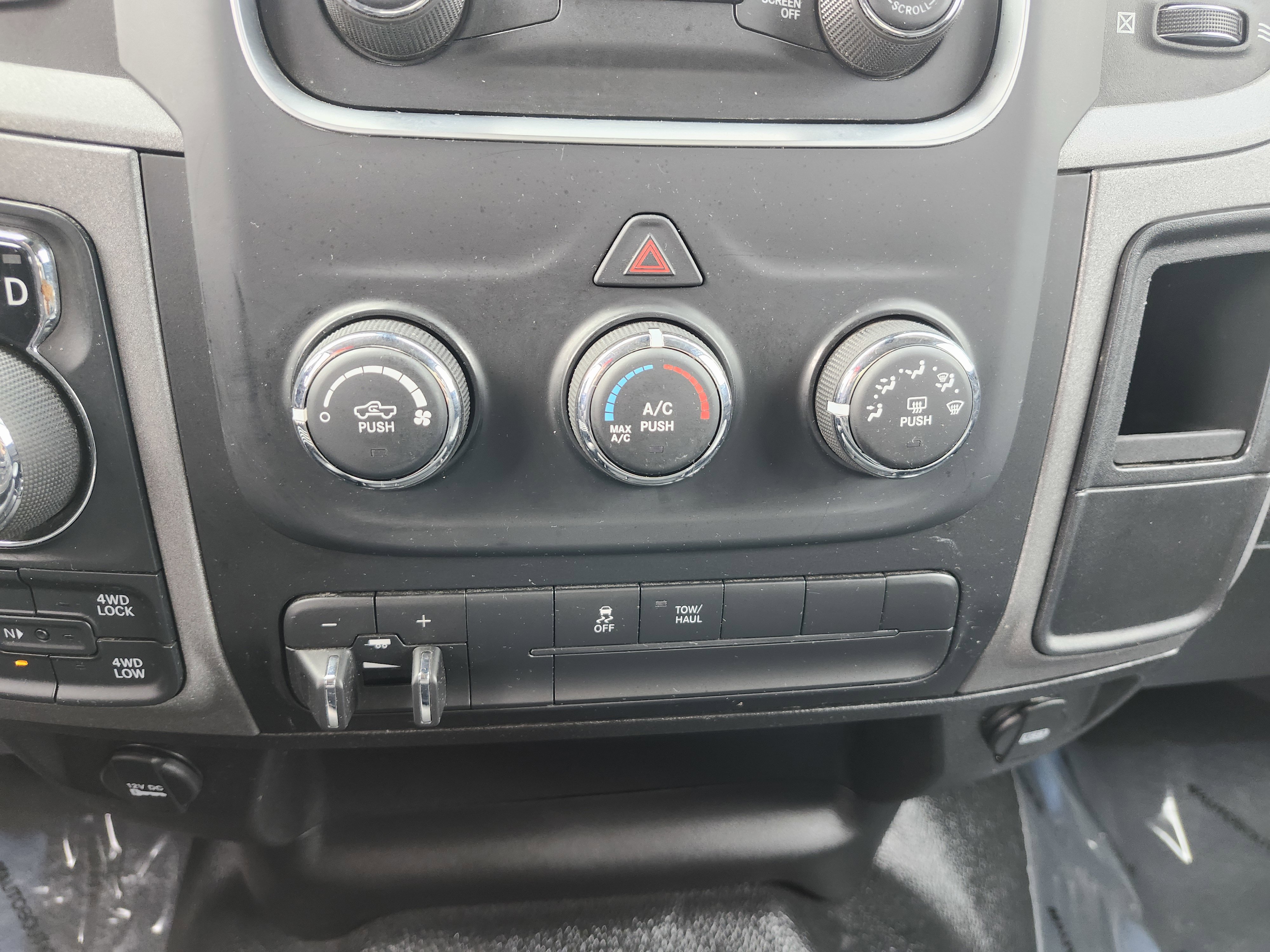 Used 2022 RAM 1500 Tradesman w/ Trailer Tow Group image 28