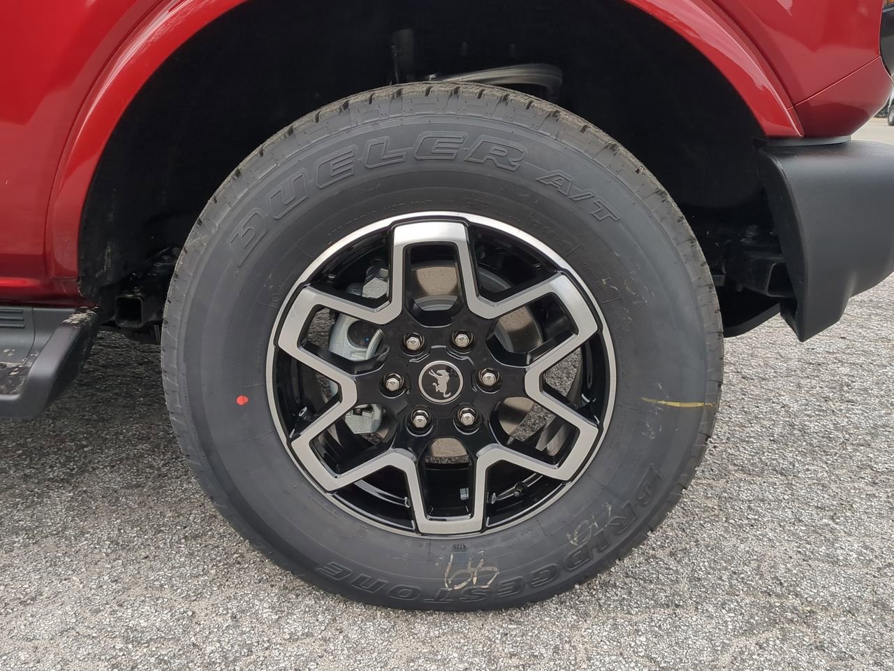 New 2026 Ford Bronco Outer Banks image 9