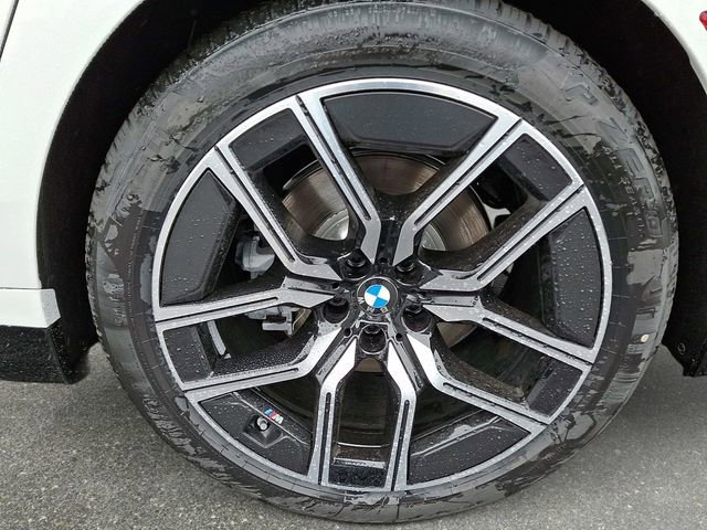 New 2026 BMW 740i xDrive image 8