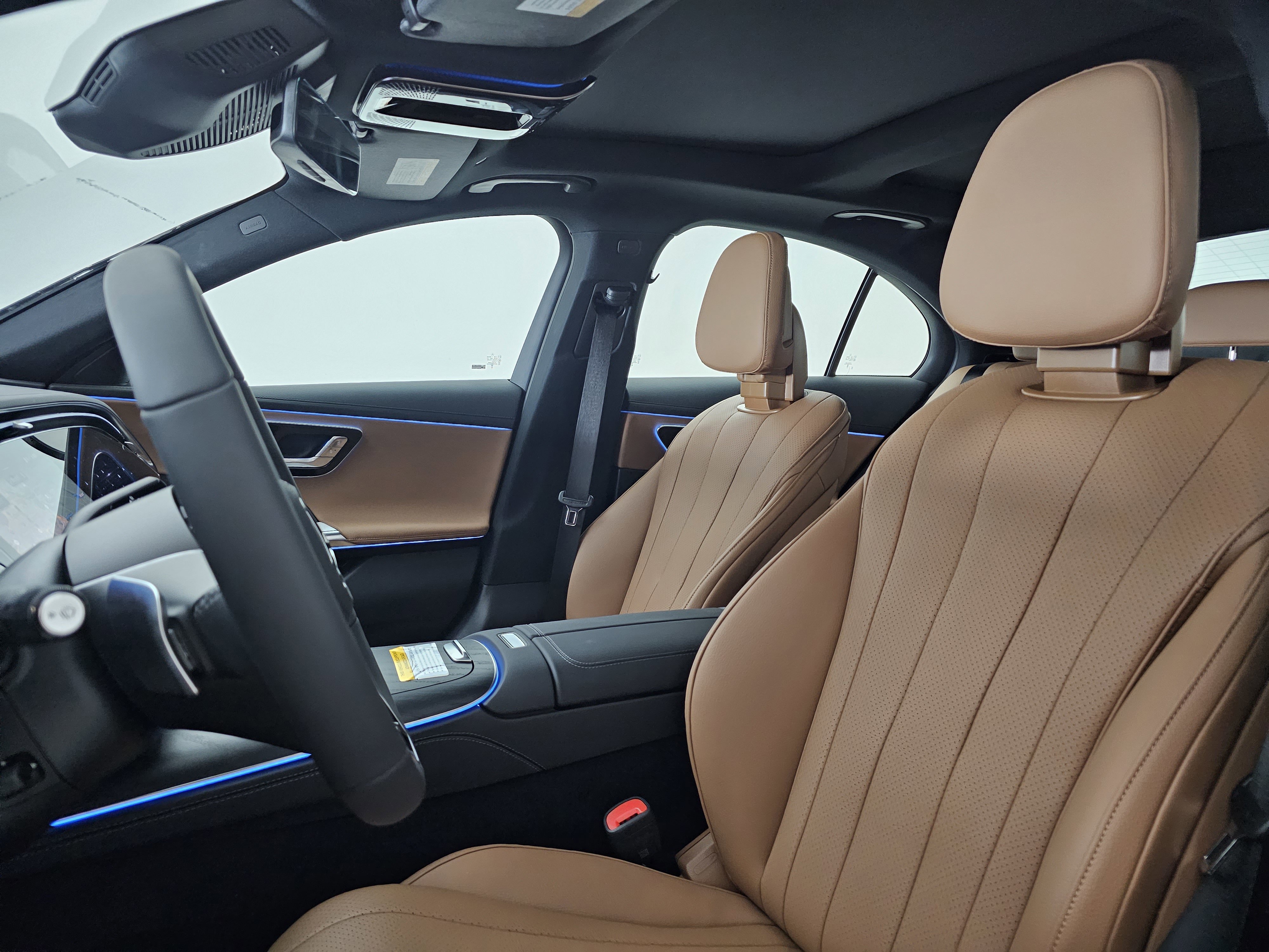 New 2026 Mercedes-Benz E 450 4MATIC Sedan image 8