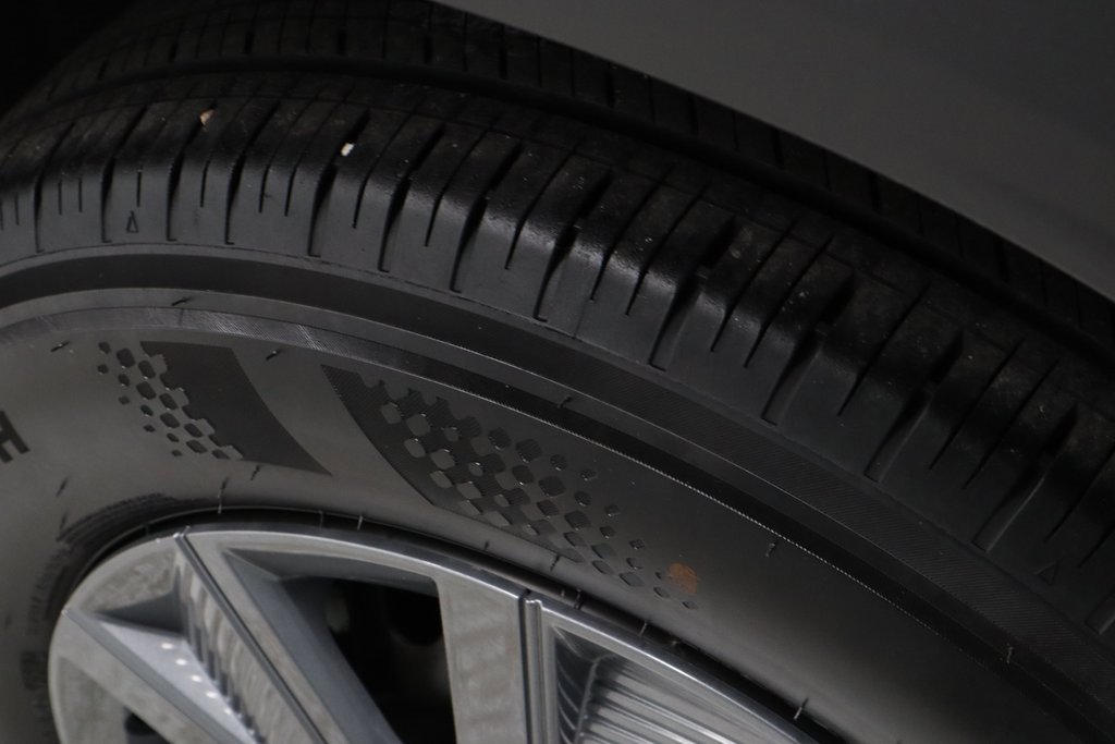 Certified 2025 Nissan Kicks S image 19