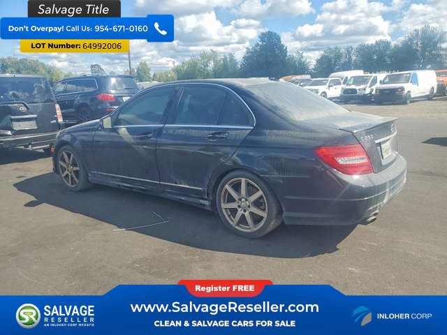 Used 2014 Mercedes-Benz C 250 Sedan image 3