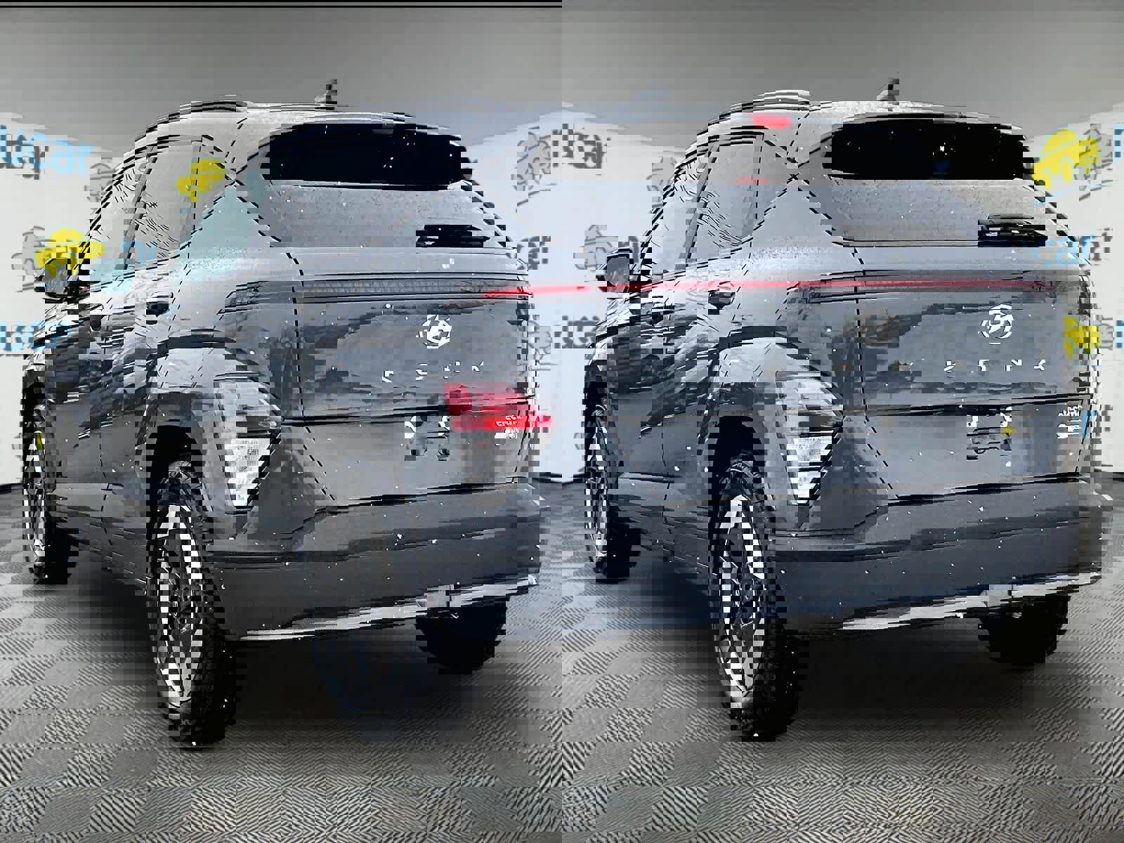 Used 2024 Hyundai Kona SEL image 4