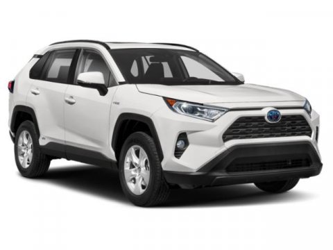 Used 2020 Toyota RAV4 XLE w/ XLE Grade Weather Package image 9