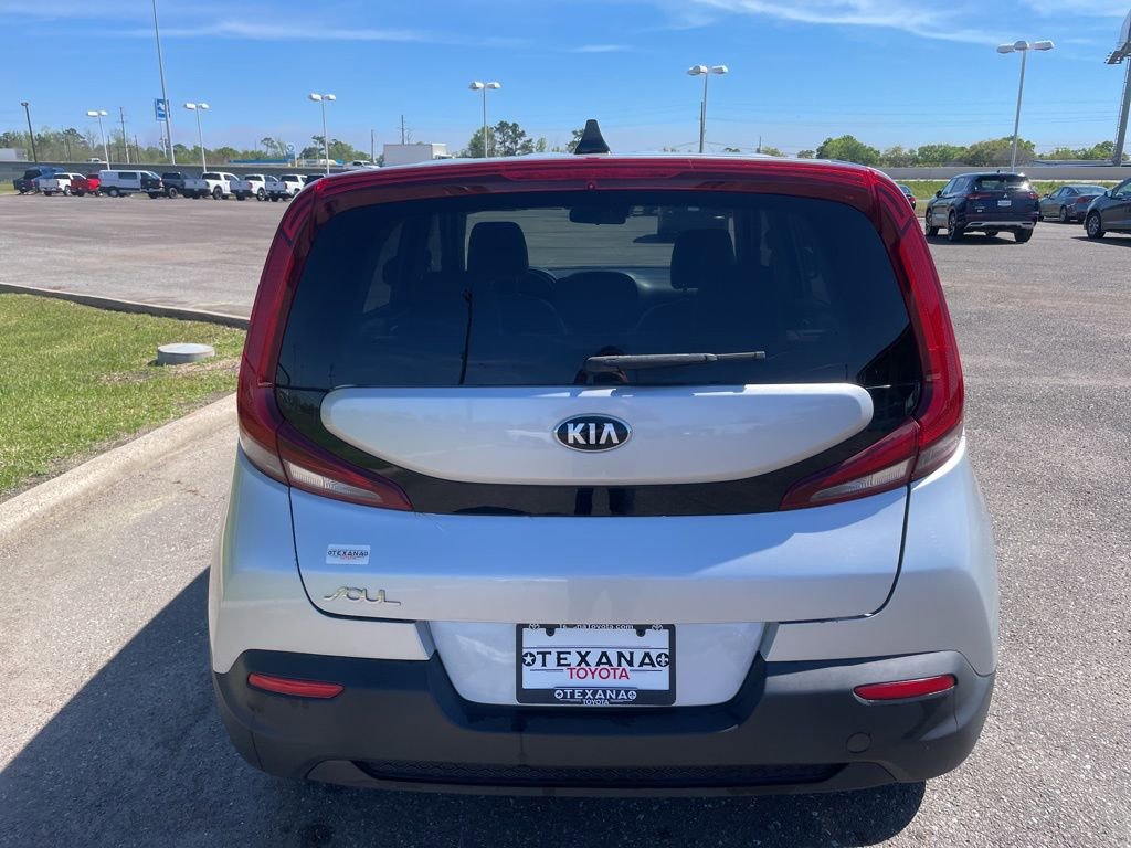 Used 2021 Kia Soul S image 6